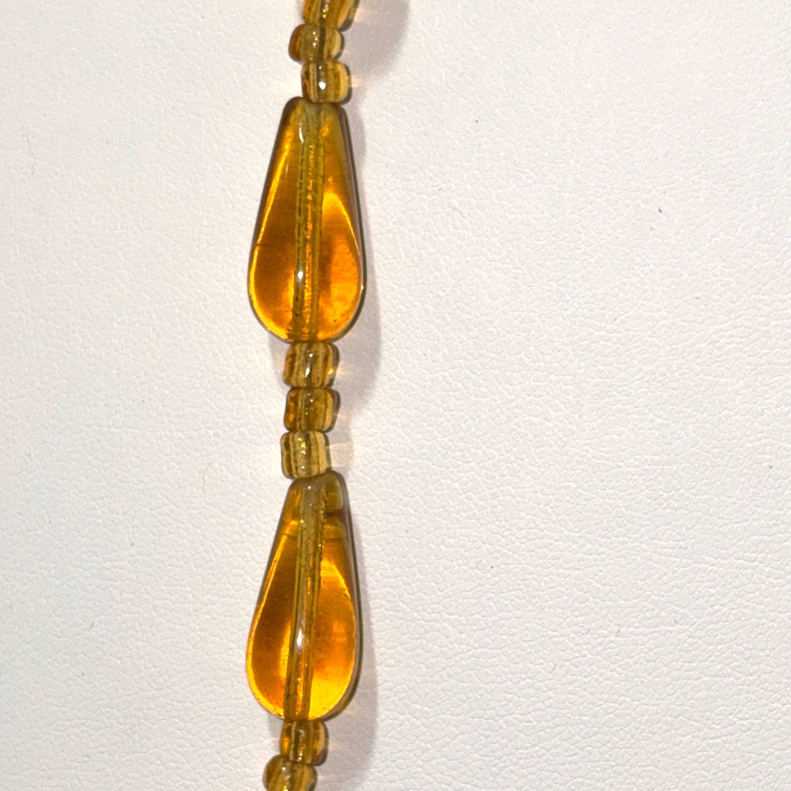 Vtg Amber Glass Teardrop Bead Necklace Yellow Honey Translucent 26″