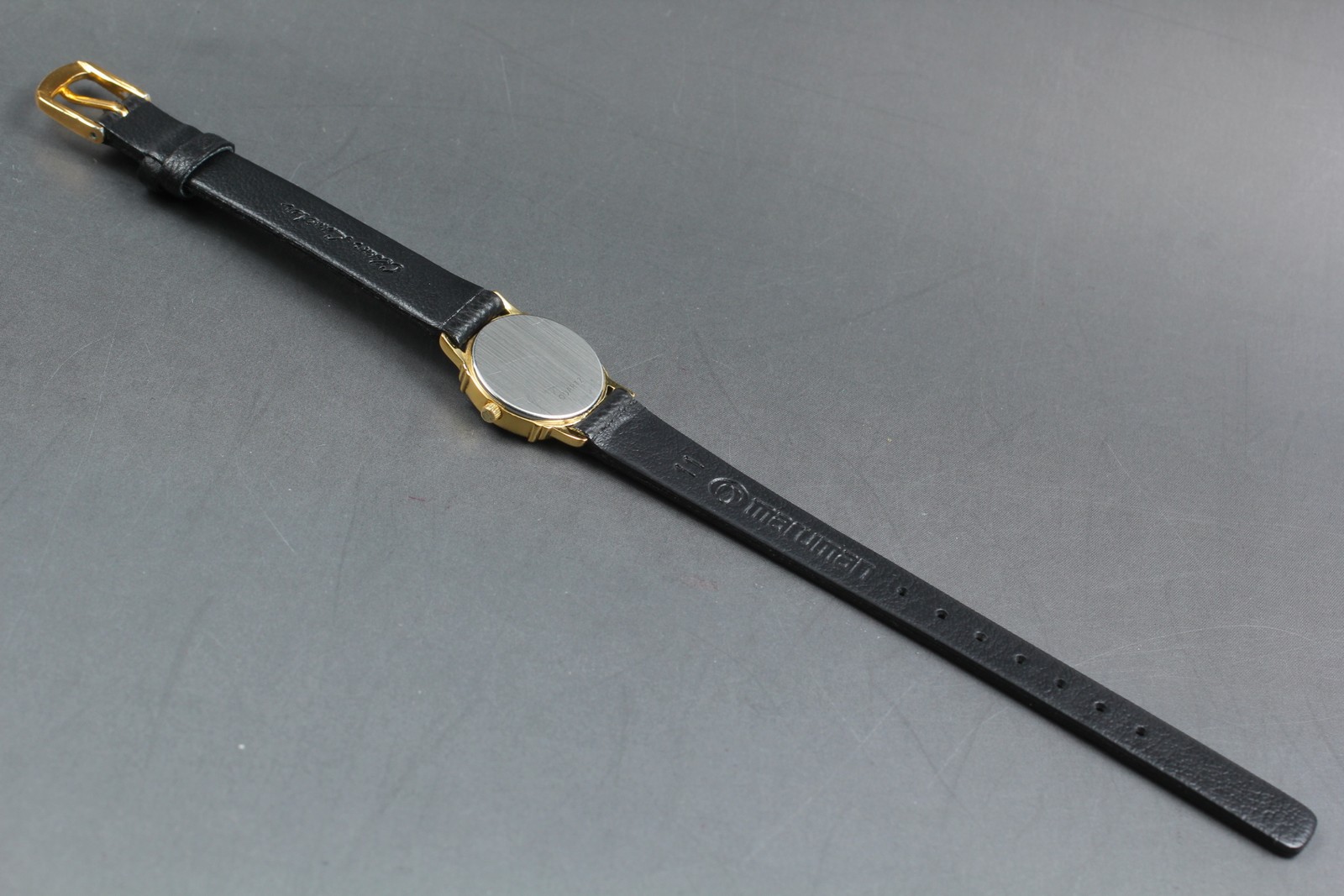 Vintage 1985 OMEGA DeVille Quartz Cal.1455 Gold Guilloche 20mm Women’s Watch