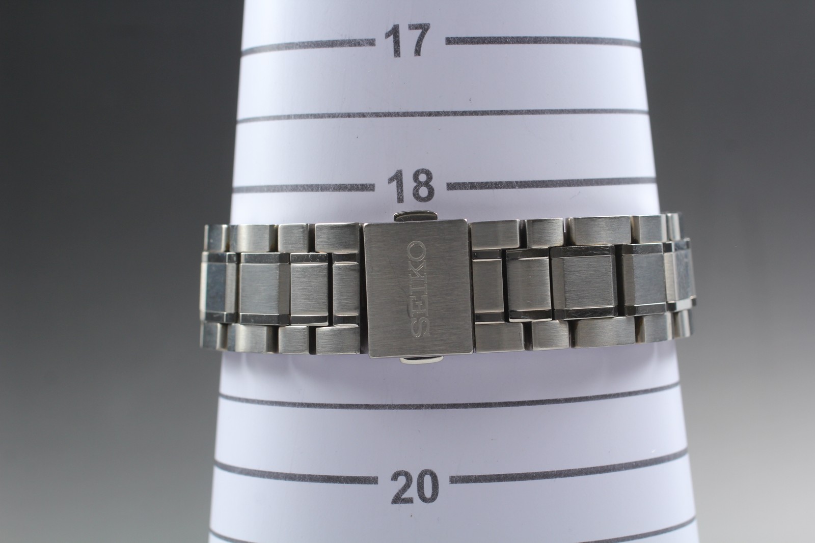 Near MINT SEIKO Presage SARW021 6R21-01B0 AT DayDate White Dial Men’s From Japan