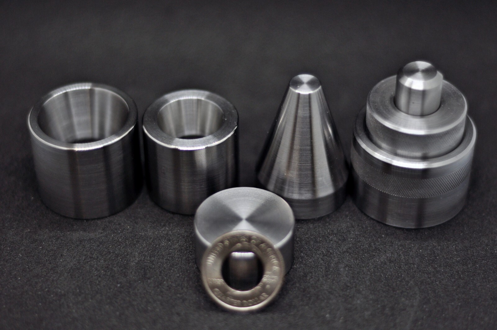 Tool Set COIN RING 1/2″ self-centering puncher, 17 degree dies and cone, anvil