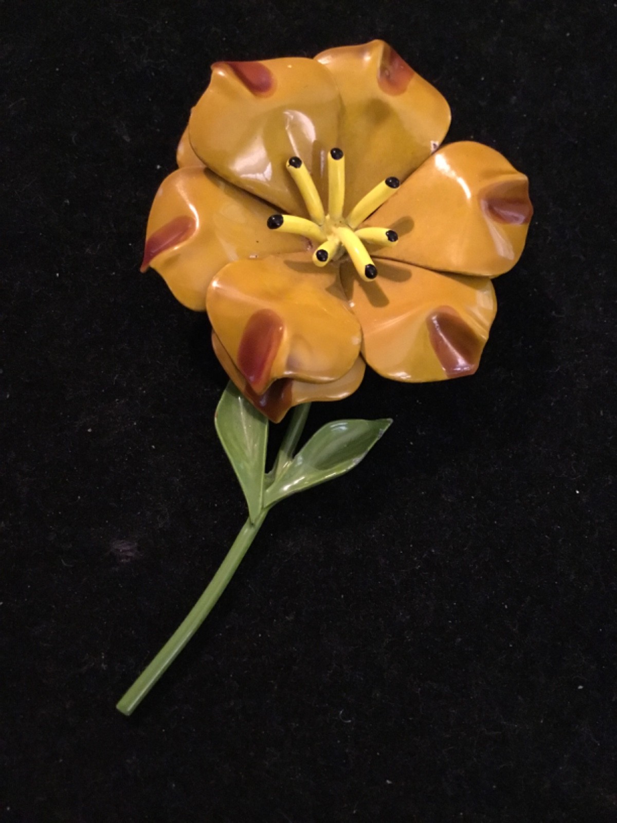 Vintage Signed JJ Fashion Mustard Yellow Green Enamel Flower Brooch 