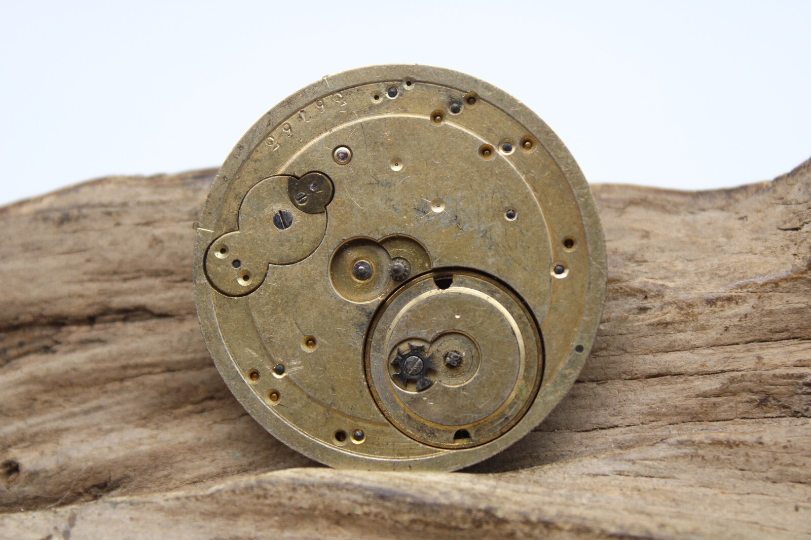 SWISS LEUMAS GENEVA 36763 KEY-WIND POCKET WATCH MOVEMENT 35.6mm (RD2)