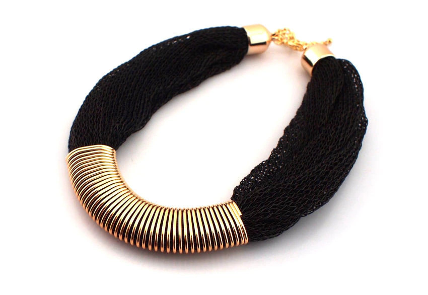 Women’s Fashion Jewelry Black And Gold Chunky Collar Statement Necklace 118