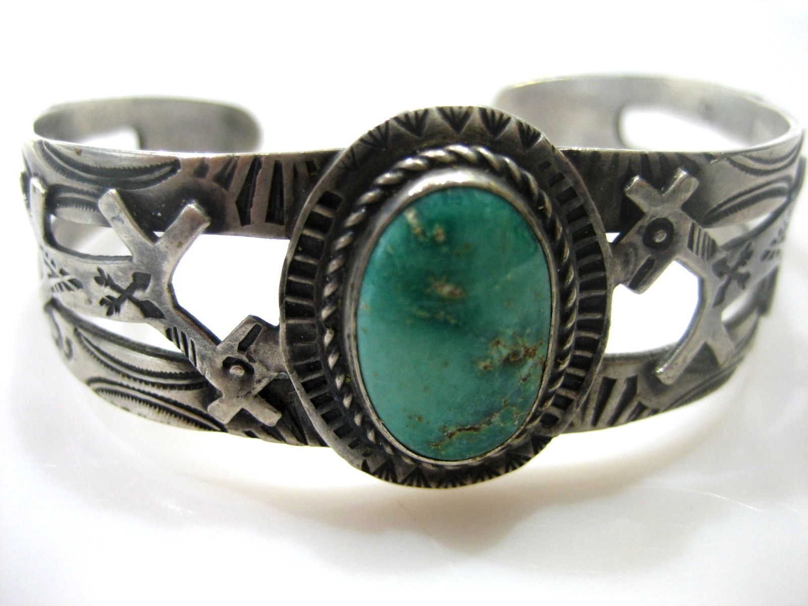 Vintage FRED HARVEY ERA Navajo Turquoise HORSE DOG STERLING SILVER CUFF BRACELET