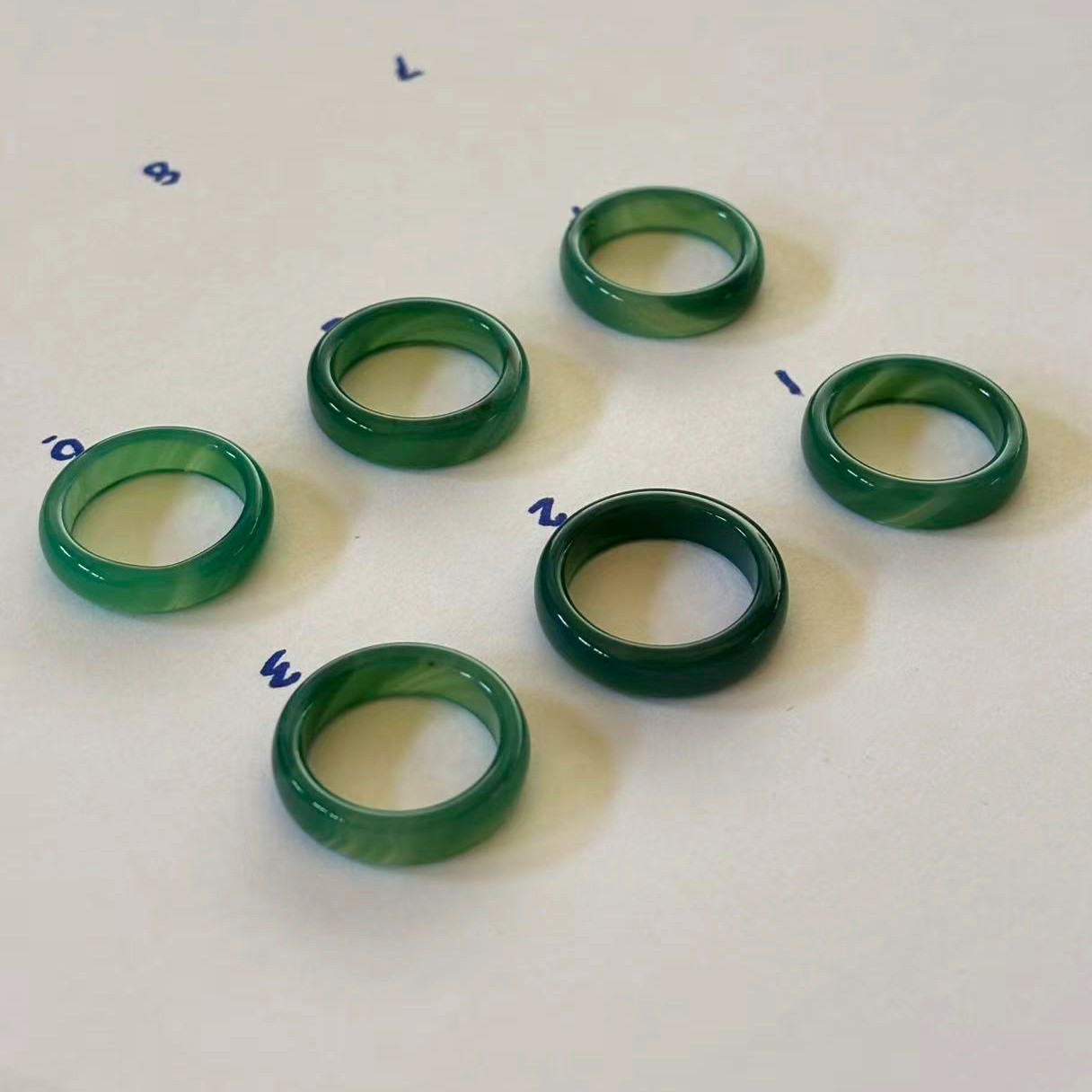 Natural Translucent Green Agate Band Rings, Width about 5-6mm, Size 7-8