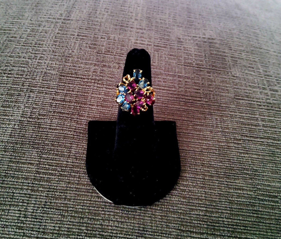 Park Lane SPECIAL AWARD RING – PURPLE & BLUE CZ’s in 18K Gold – Size 6 – Lovely