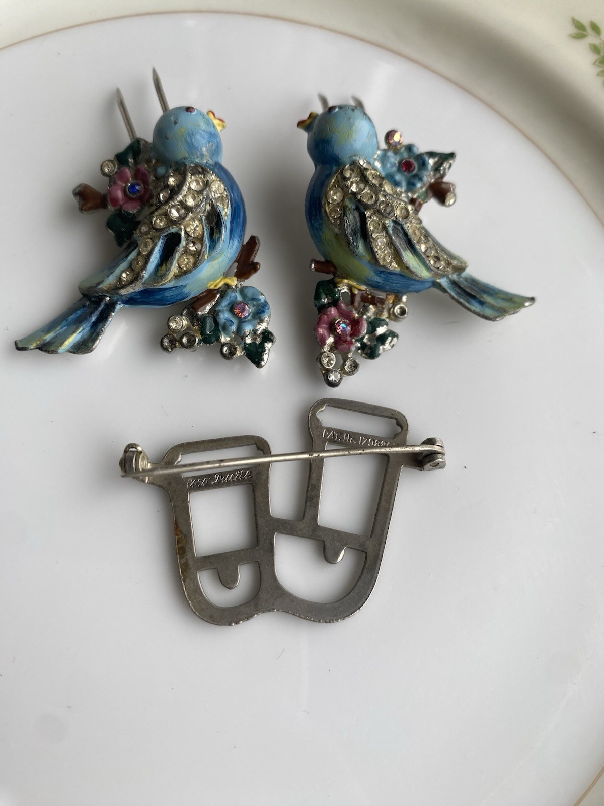 Rare Vintage 40s Coro Duette Enamel Love Birds Fur Clips Rhinestone Pin Brooch