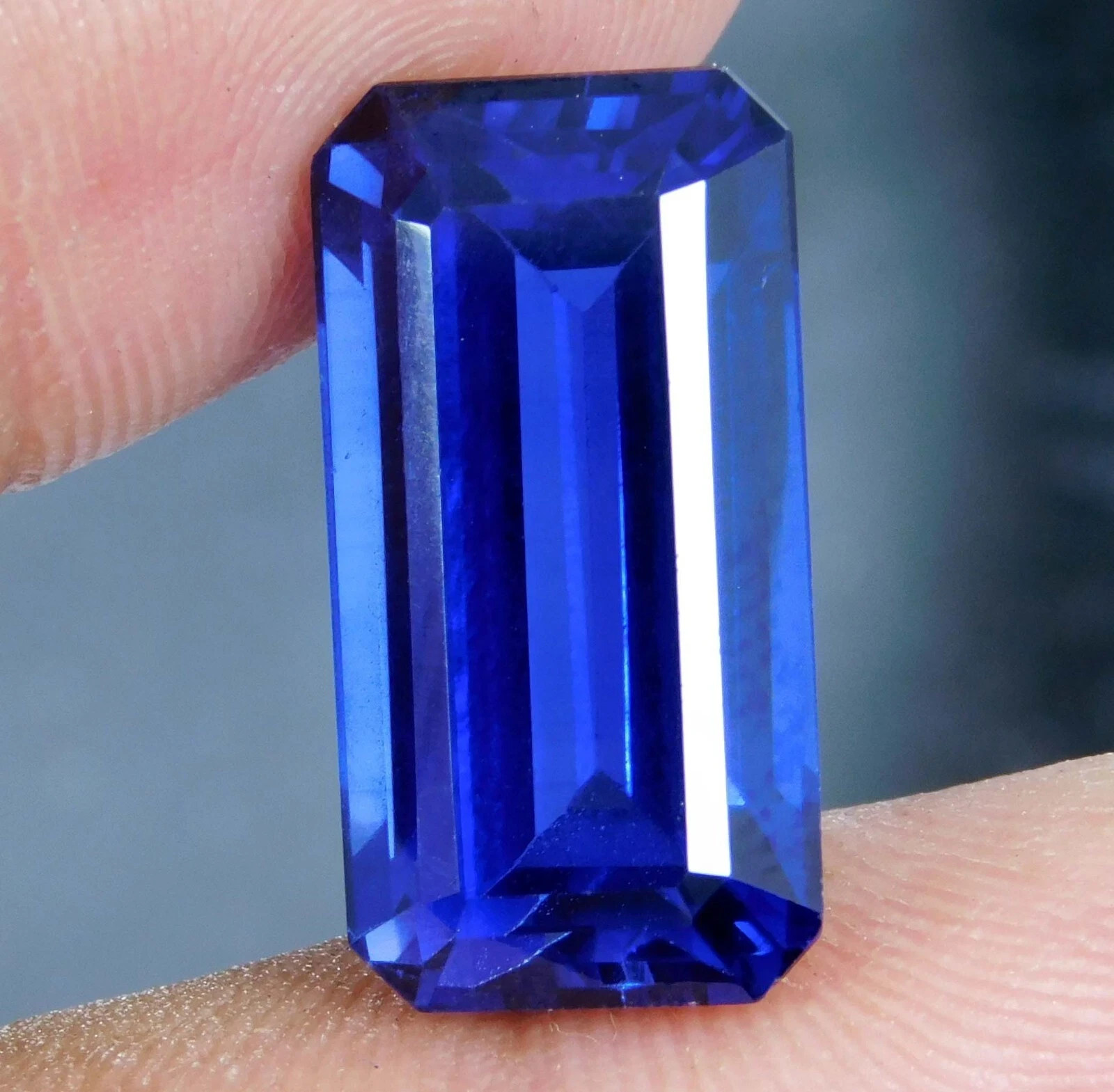 Certified Natural 21.25 Ct+ Ceylon Blue Sapphire Emerald Cut Loose Gemstone
