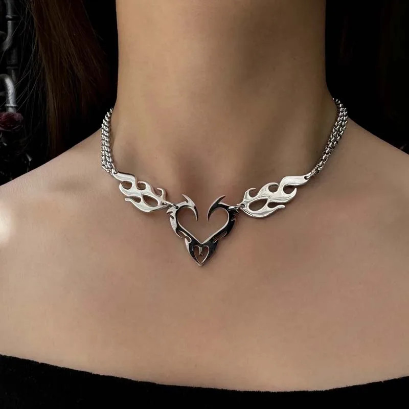 Bohemian Metal Hollow Flower Necklaces for Women Punk Hip Hop Patchwork Flowers