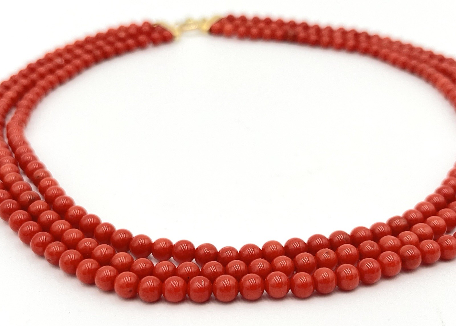 Natural Mediterranean Red Coral 3 Strand Necklace 5mm 18kt Gold 62g Made Italy