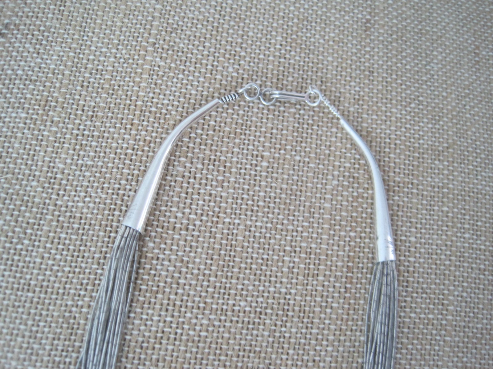 VTG Native American 20 Inch Sterling Silver Liquid Silver Necklace 20 Strands