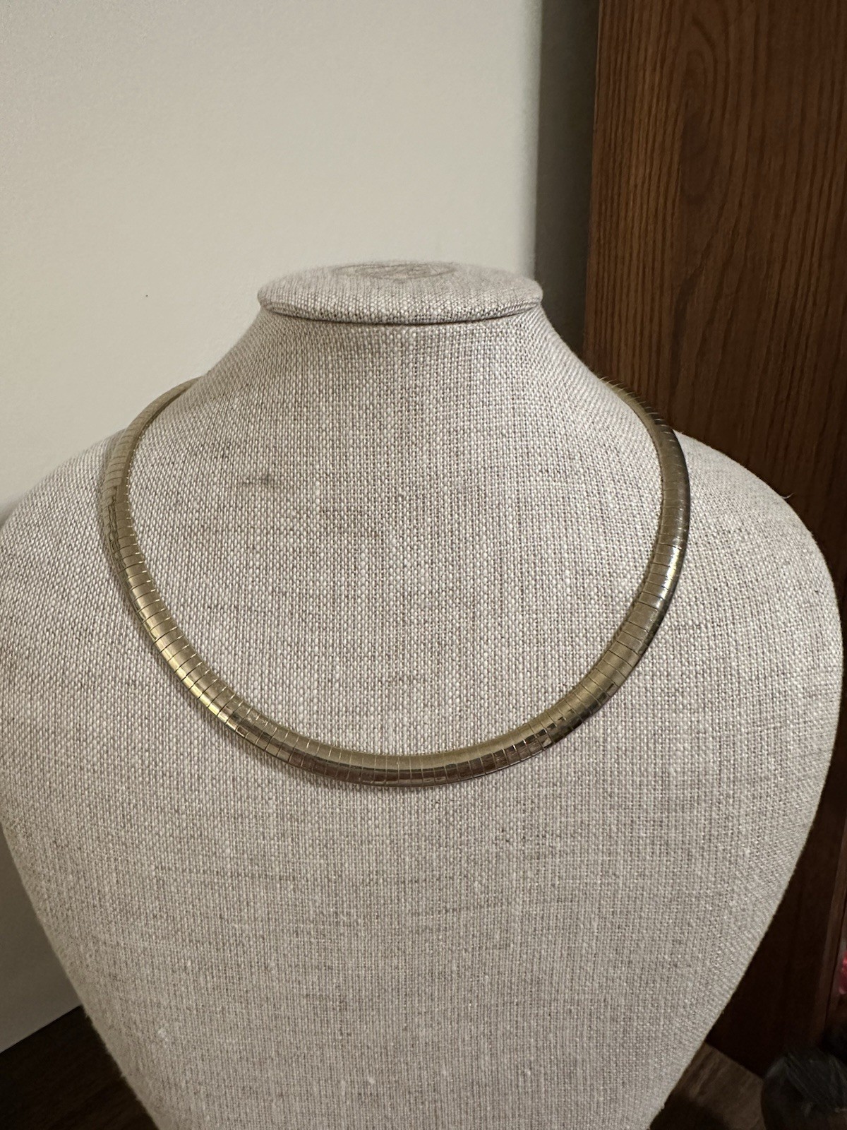 Goldtone OMEGA Necklace 18 Inches Long 1/4 Inch Wide Great Condition Vintage 80s