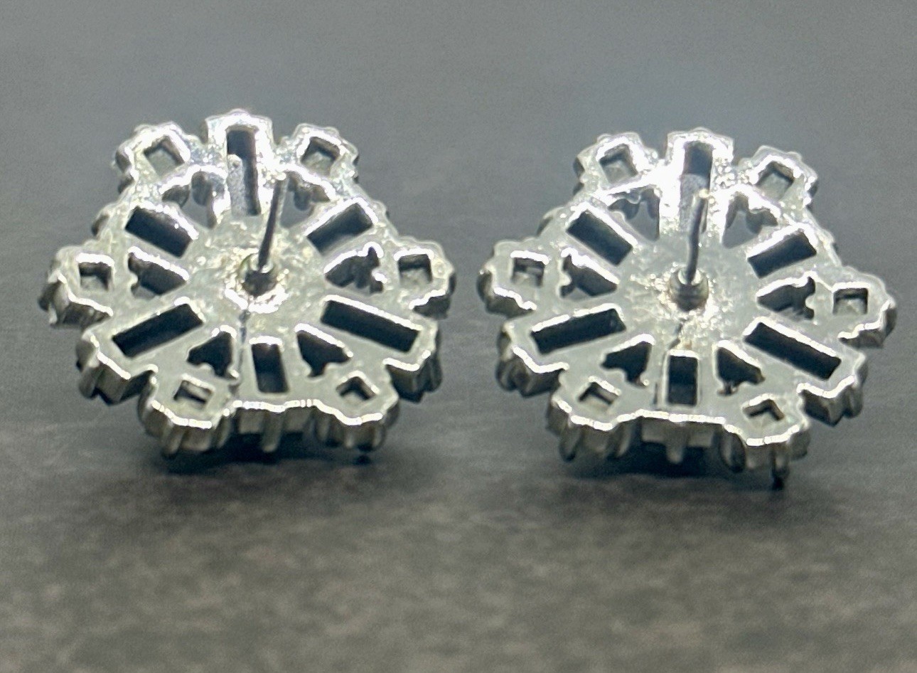 Kate Spade? SPACE AGE FLORAL STATEMENT EARRINGS BLACK RHINESTONE STUDS