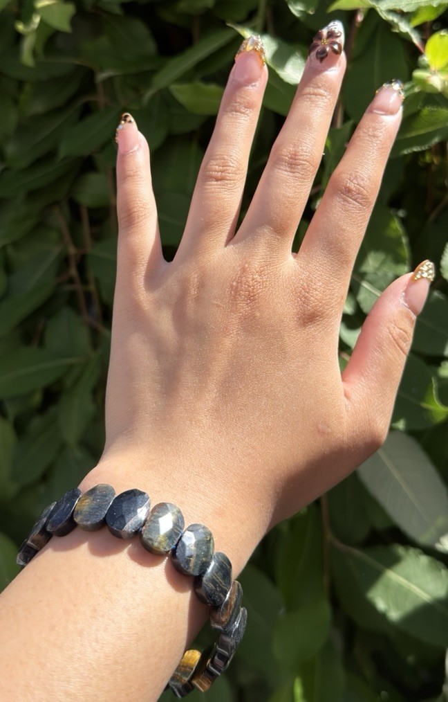 Wholesale 6 Pcs Blue Tigers Eye Faceted 7.5” Crystal Stretch Bracelet 15mm