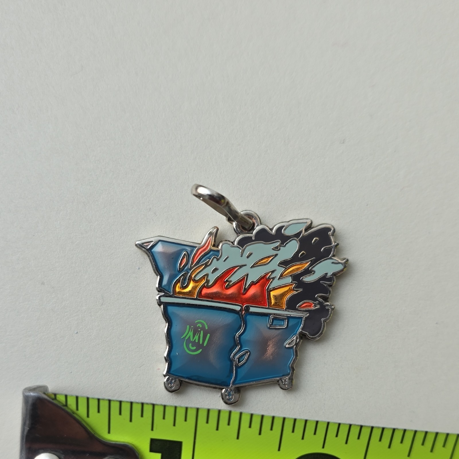 WMSPEAR Enamel Dumpster Fire Zipper Pull 2021