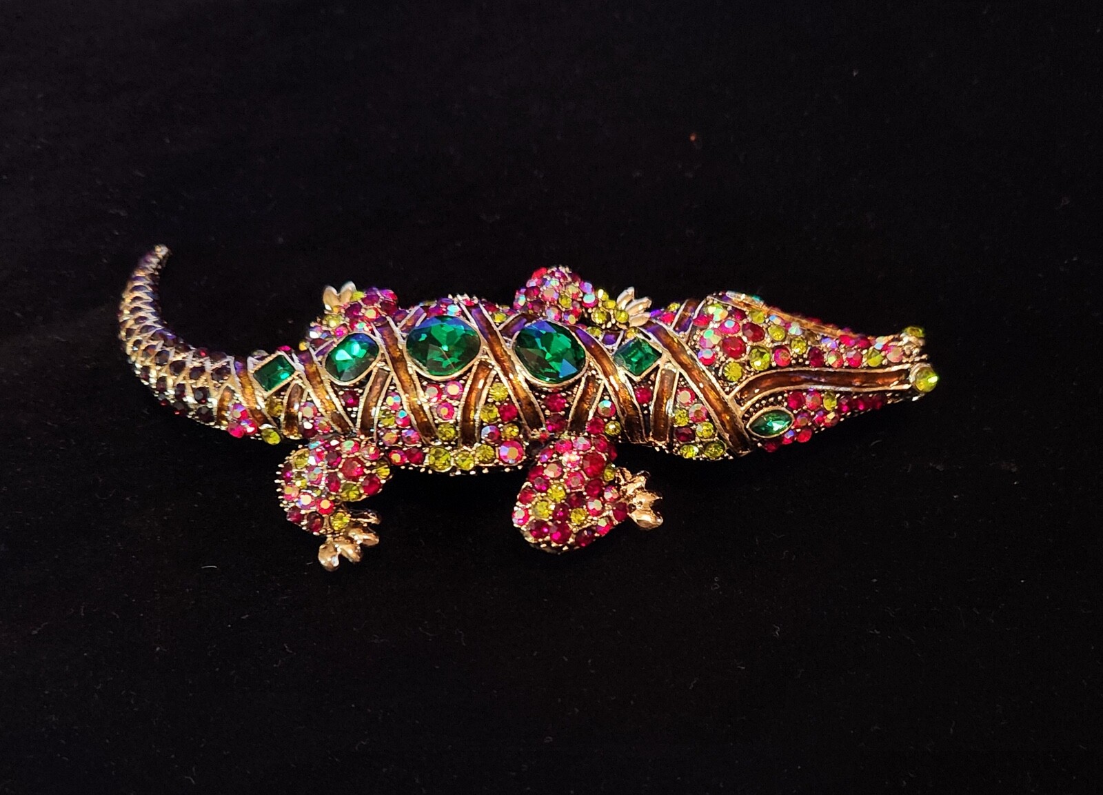 Giant & BEAUTIFUL RHINESTONE & ENAMEL Alligator /Crocodile BROOCH PIN 5.5″ x 2″
