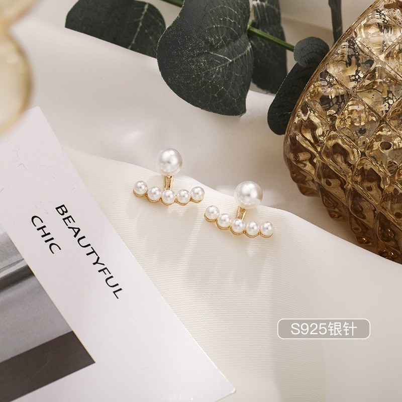 Women’s Love Pearl Earrings Stylish Fashion Stud Jewerly for Special Occasions