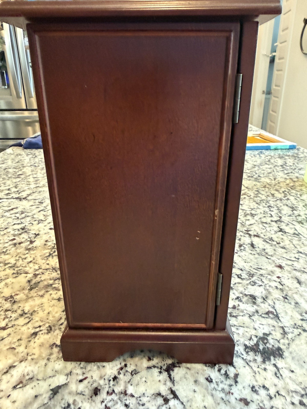 Bombay Company Jewelry Box Chest with Swing Out Necklace Compartments 1997