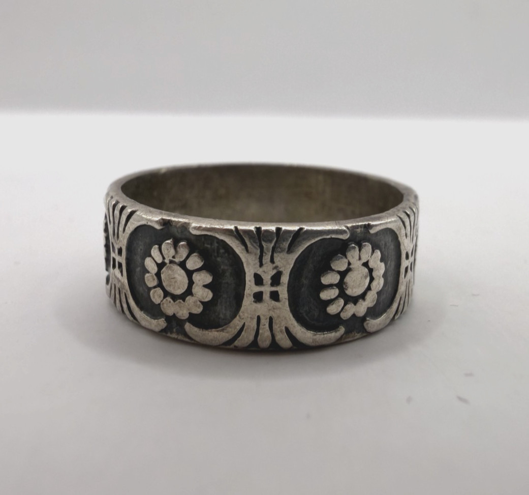 925 Mexico Sterling Silver Oxidized Scroll/Flower Motif Ring Size 9.5 [076DUR]