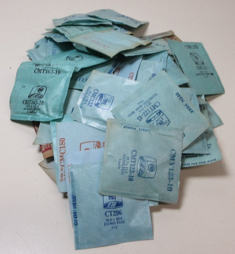 LOT OF 50 G.S WATCH CRYSTALS FOR HAMILTON NEW OLD STOCK FLEXO WATCHMAKER #132