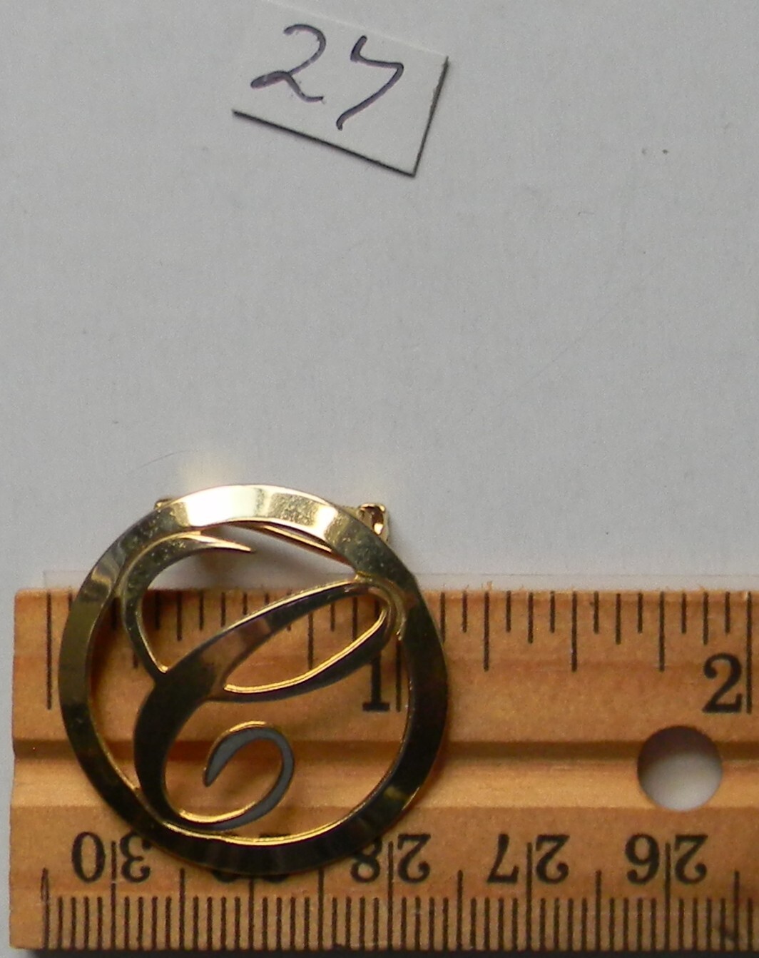 Fashion – Broach / Pin 1.25″ x 1.25″ Gold-Tone Letter – C – 27