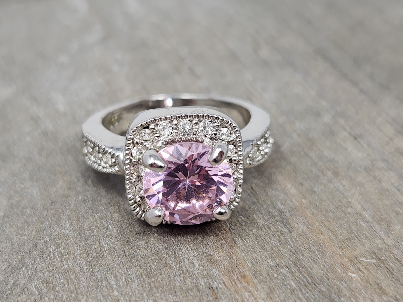 Pink Premier Designs Pink Ice Ring Size 6.75 Silver Tone Signed PDJ Rhinestones