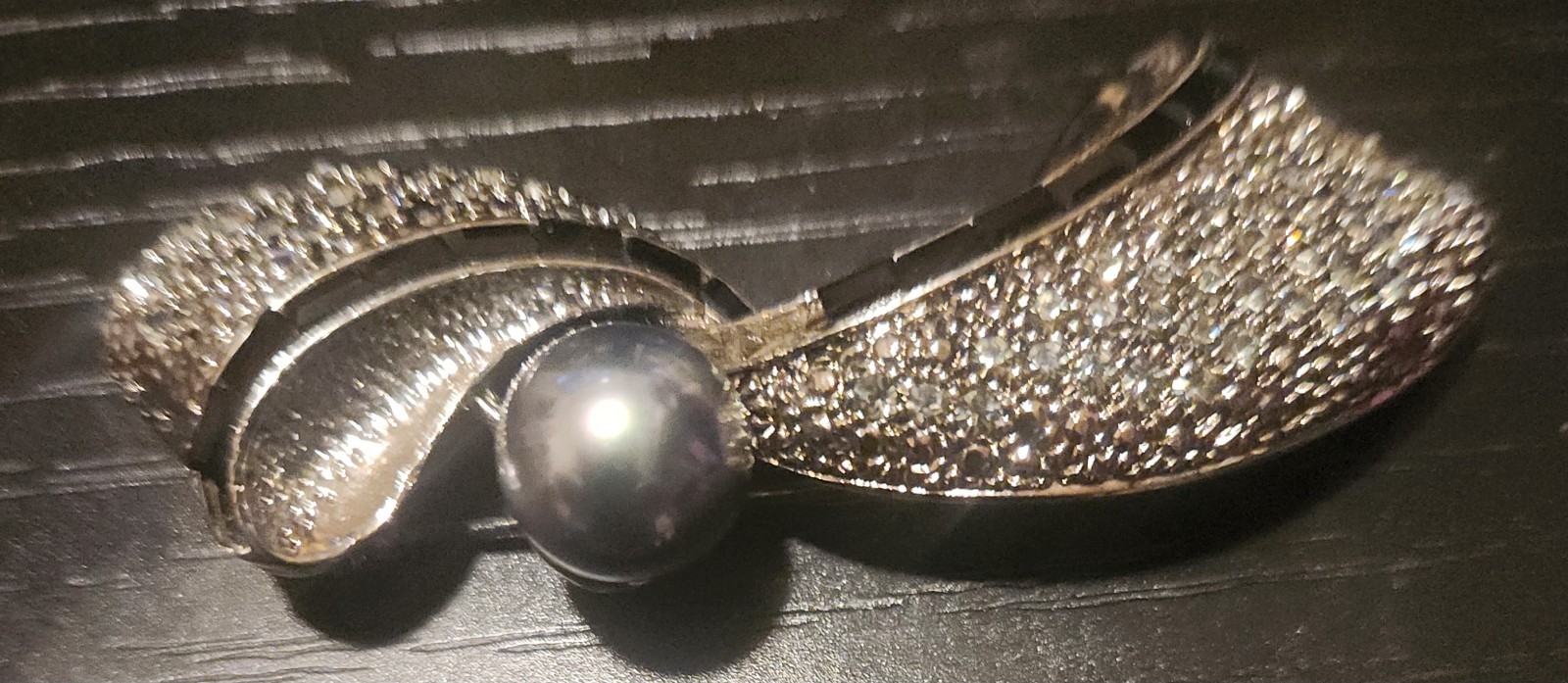 Pearl Brooch Pin
