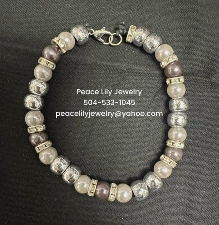 Peace Lily Jewelry Beaded Pearl Bracelet Silver Tone Ball/Bead Chain Lobster