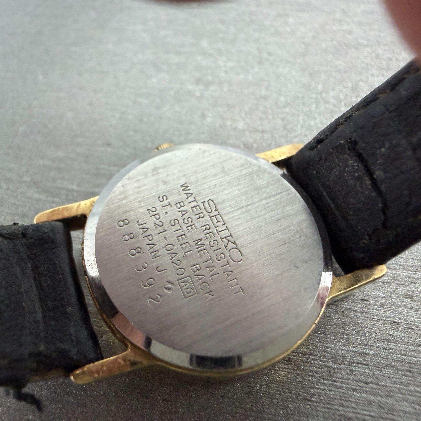 Seiko Watch Women 22mm White Dial Gold Tone Round 2P21-0A20 New Battery VTG HG5