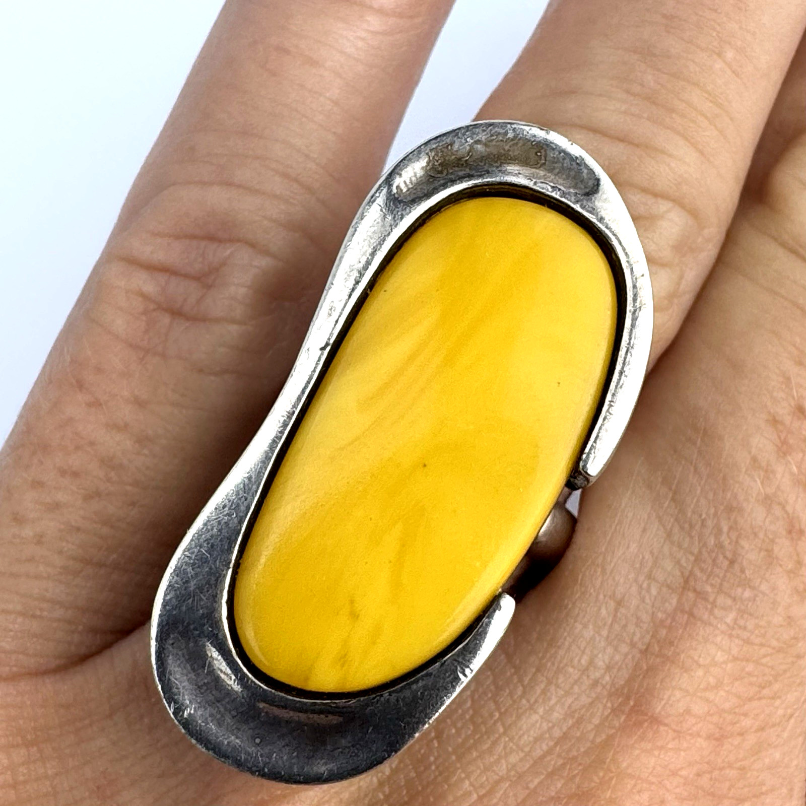 Vintage 12.8g Sterling Silver 925 Modernist Butterscotch Amber Large Ring Size 7