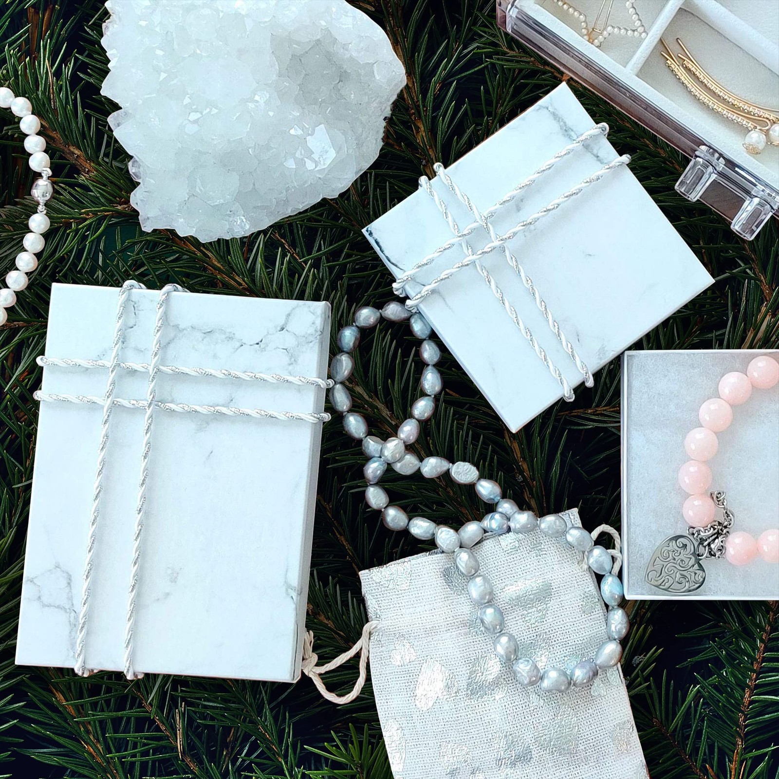 Jewelry Gift Boxes 100 Pack Cotton Filled Marble White Boxes