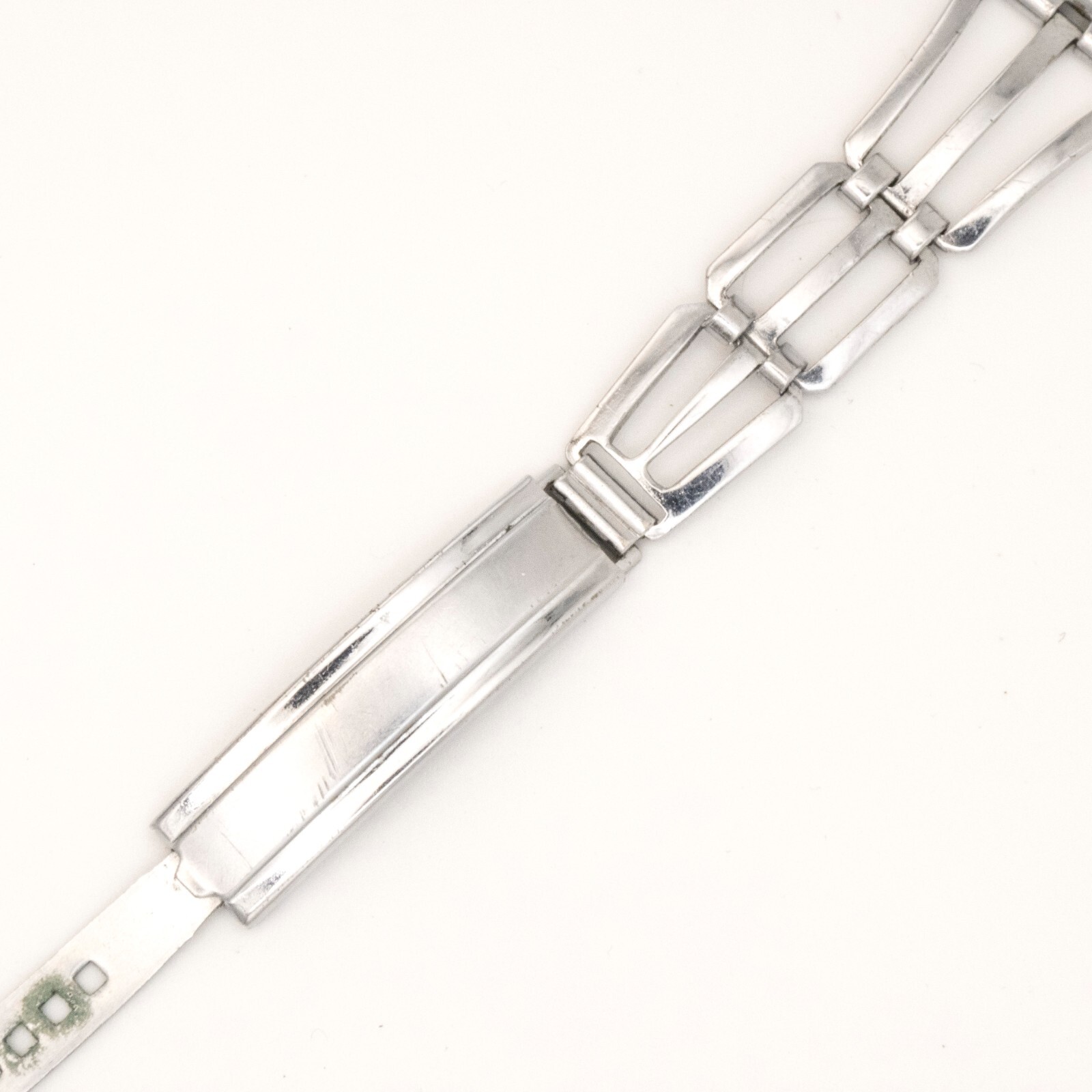 Vintage 16.0 mm Art Deco style open link wristwatch bracelet with trifold clasp