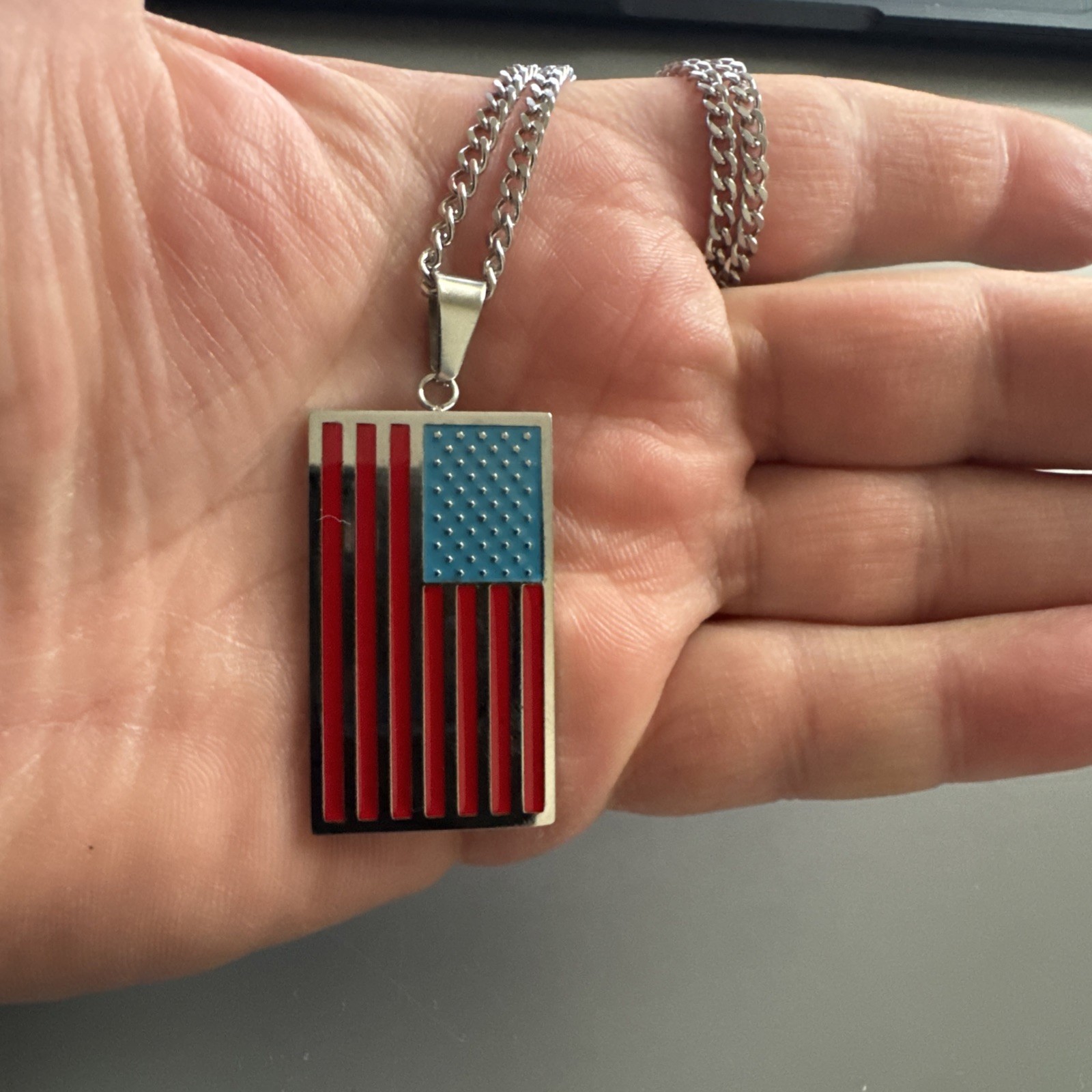 American Flag Pendant Silver Plated Stainless Steel 24” Chain USA America Gift