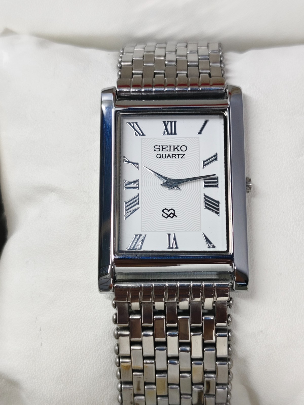 Vintage Refurbished Seiko Slim Tank White Quartz Japan Men s Wrist Watch