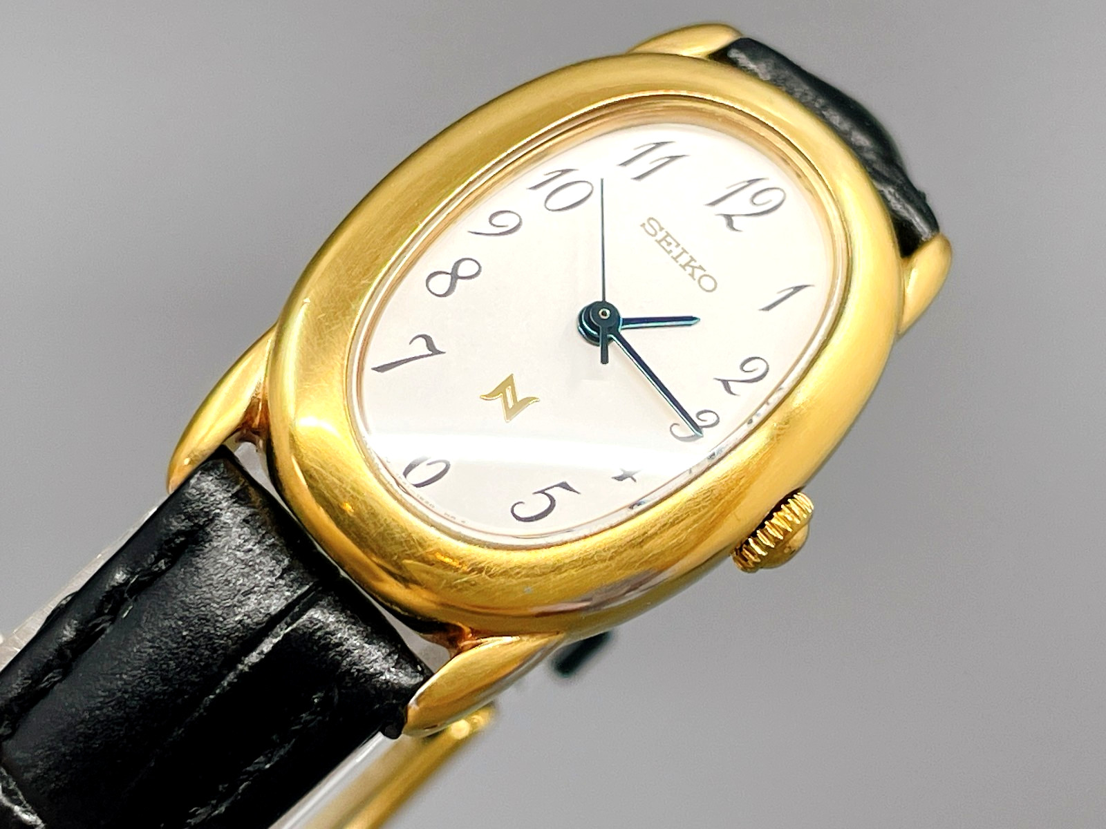 Seiko Noie 1F21-5B70 White Dial 21mm Oval Qz Women’s Watch Vtg1993 -US Stock
