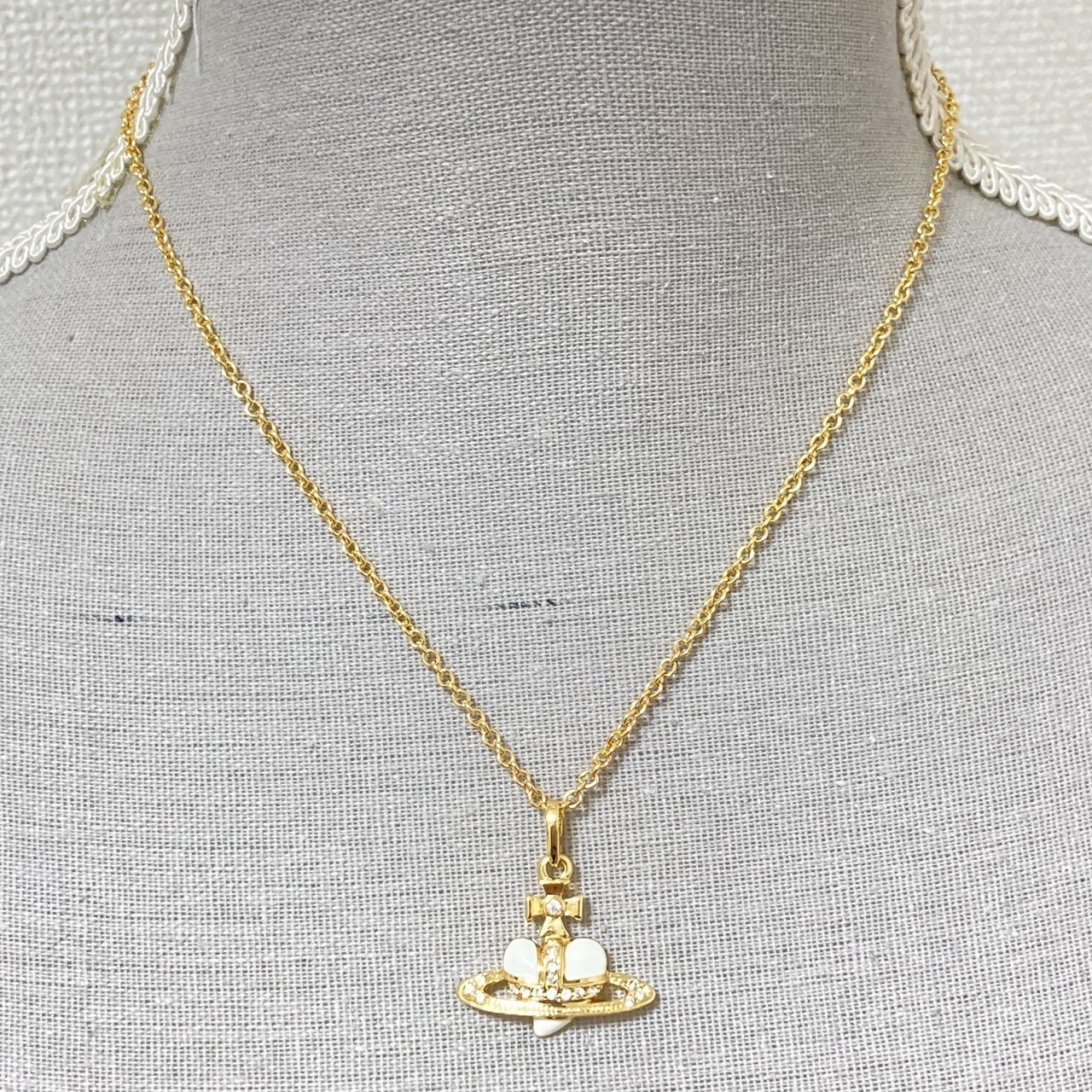 Vivienne Westwood Necklace Diamante Heart Gold White TOP 2.5cm NO BOX