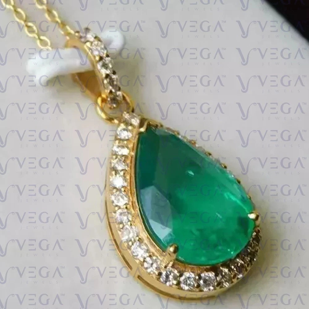 3.42 Ct Pear Cut Emerald Pendant Wedding Pendant 14K Yellow Gold