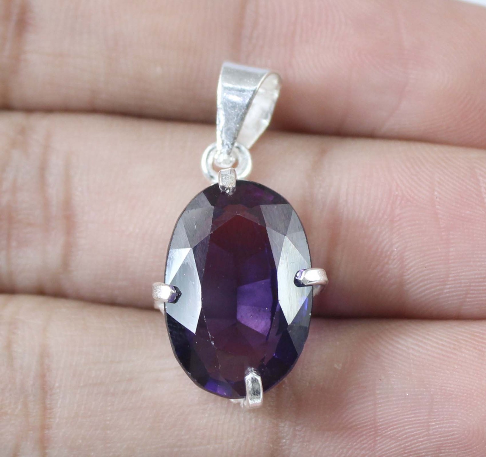 Natural Boysenberry Sapphire 11.60 Ct Oval Gems Certified Anniversary Pendant