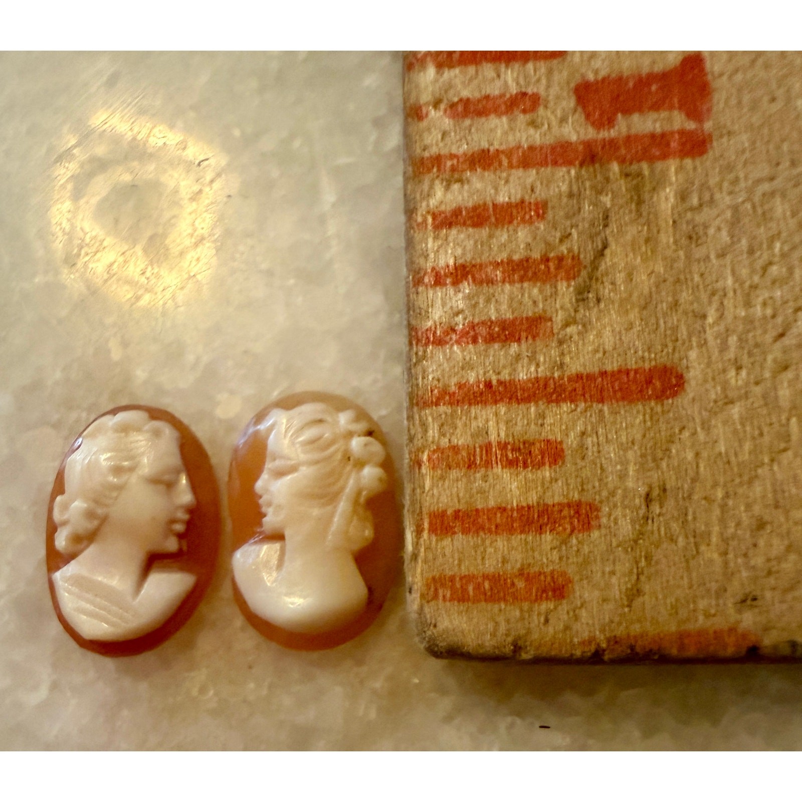 Vintage Hand Carved Shell Cameo Pair 16x12mm Left Right Facing Loose Cabochons