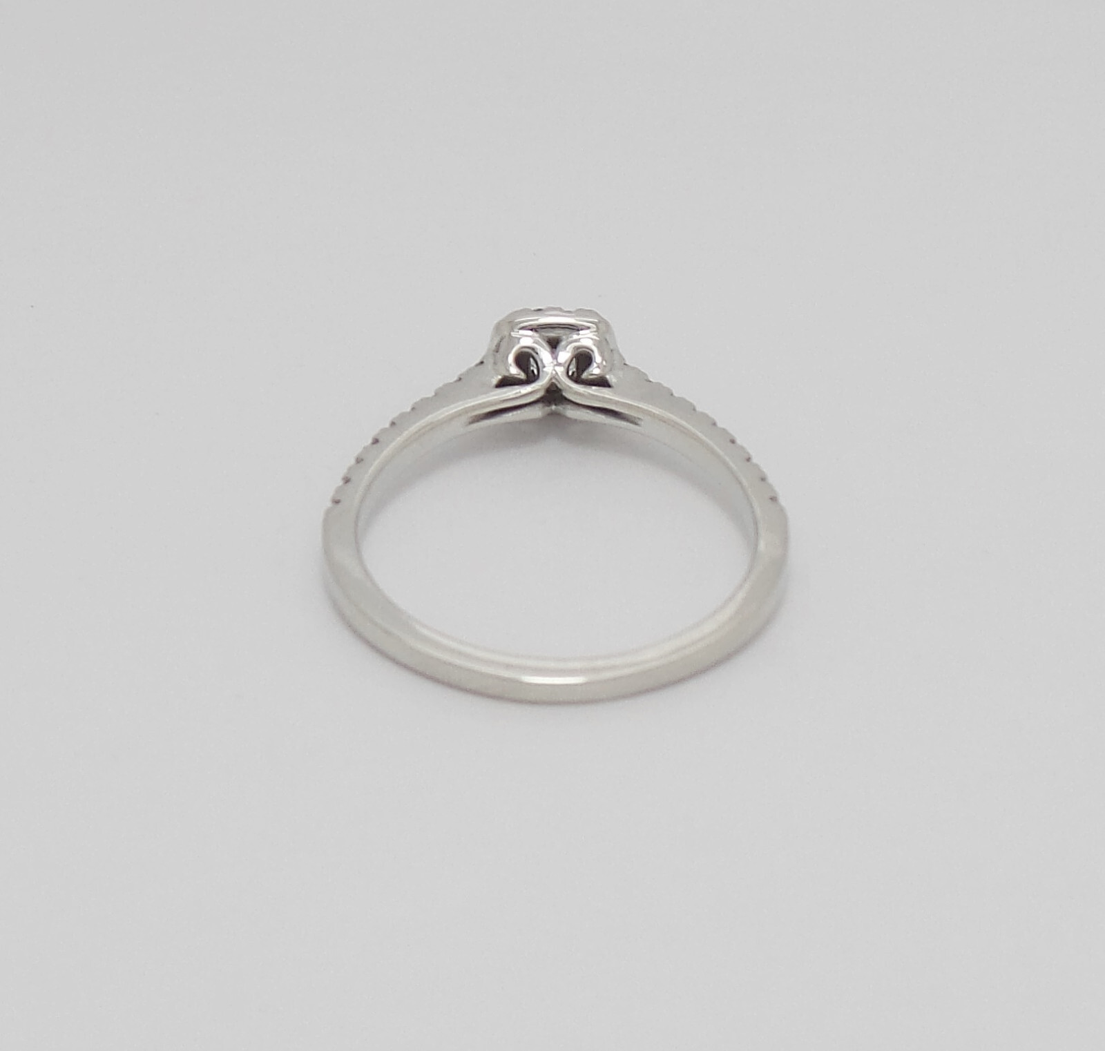 1/2CT Natural Diamond Halo Engagement Wedding Ring Bridal 14K White Gold Band