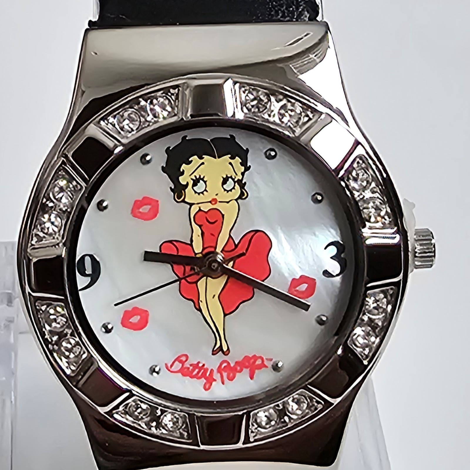 NOS Betty Boop “Marilyn Monroe” Crystal MOP Dial Black Leather Watch New Battery