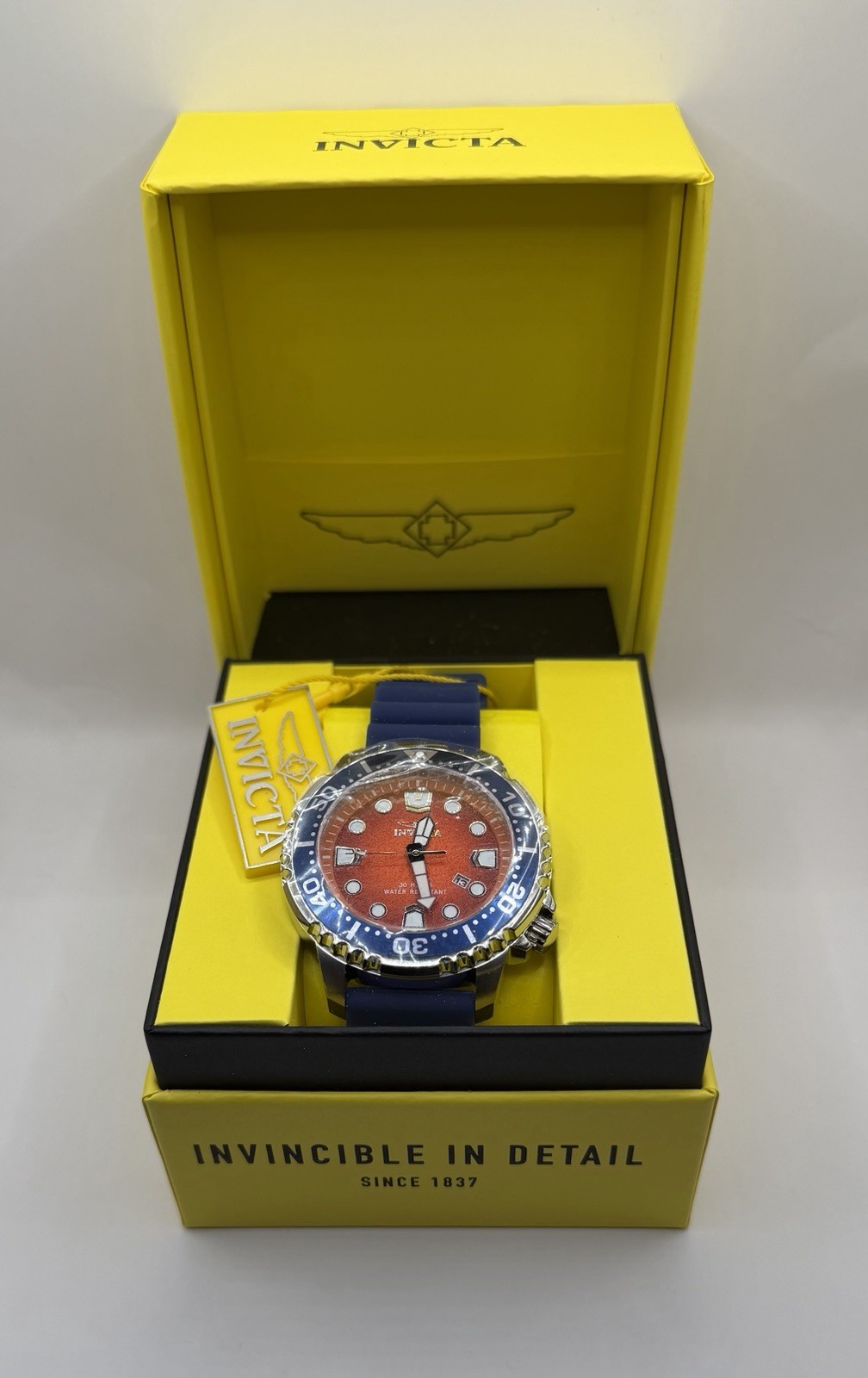 Invicta Pro Diver Abyss Men’s 48mm Blue & Orange – Knicks & Broncos fans!