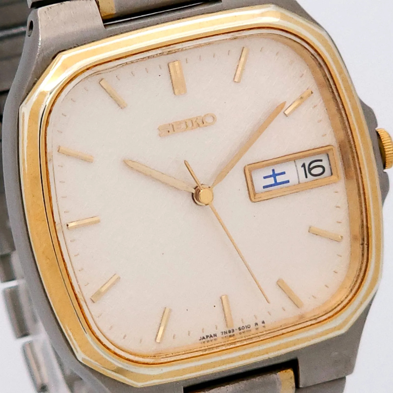 SEIKO 7N93-5010 Quartz Watch, Working Condition, Titanium