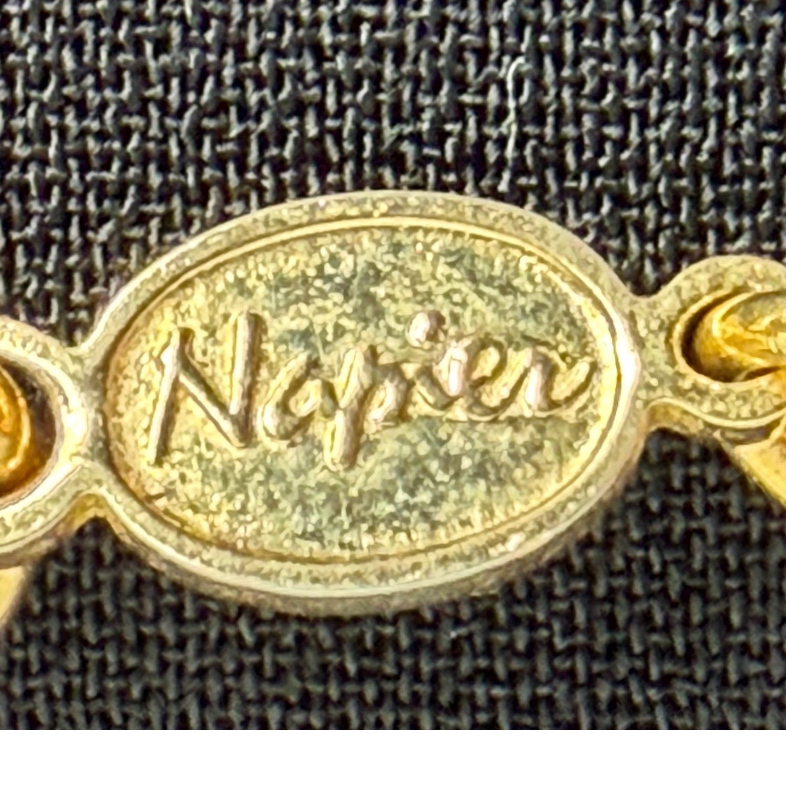 Napier Vintage Gold Tone Graduated Bead Necklace Polished 22.5 Inch Classic