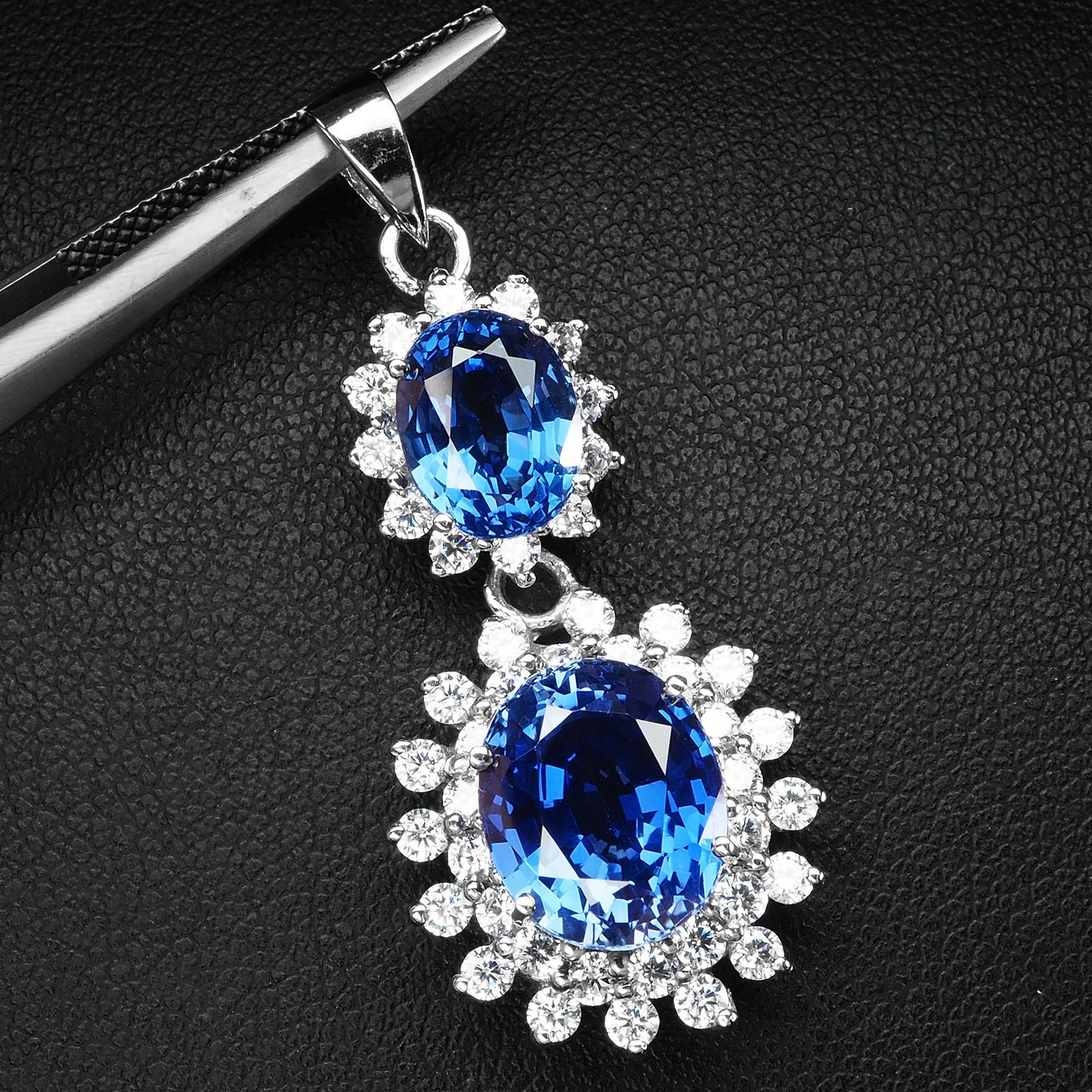 Elegant Vivid Blue Sapphire 8.85Ct 925 Sterling Silver Two Stone Floral Pendants