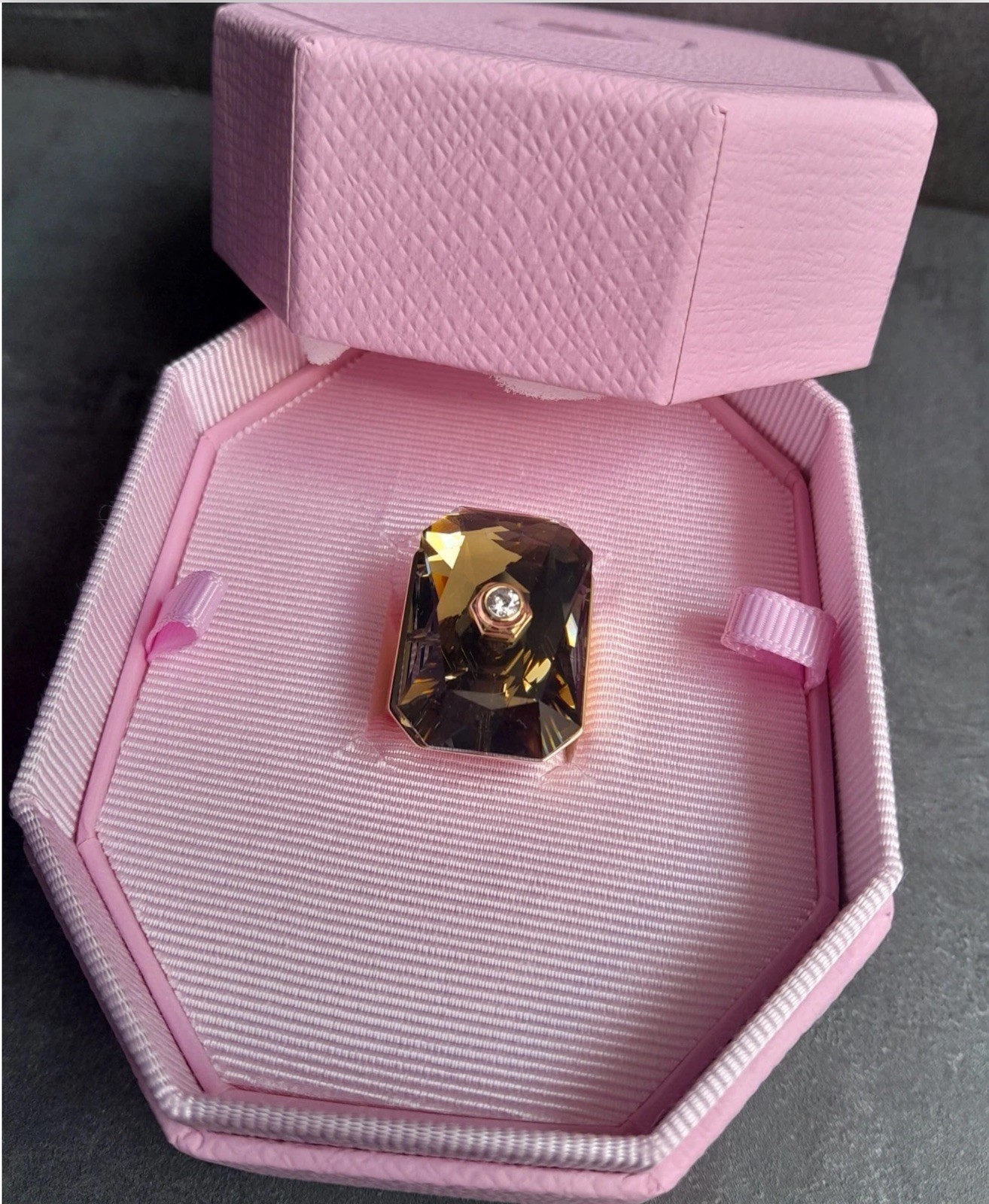 Swarovski Numina Grey Gold tone plated Cocktail Ring Size 58 Brand new❤️🎁