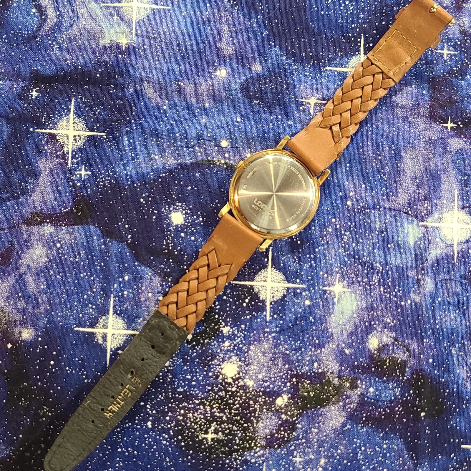 Vtg Lorus Disney Mickey Mouse Golf Watch Textured Leather Ready To Wear | Video