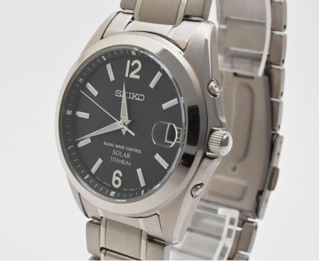 condition with box SEIKO wristwatch titanium solar black dial 7B52 0AM0