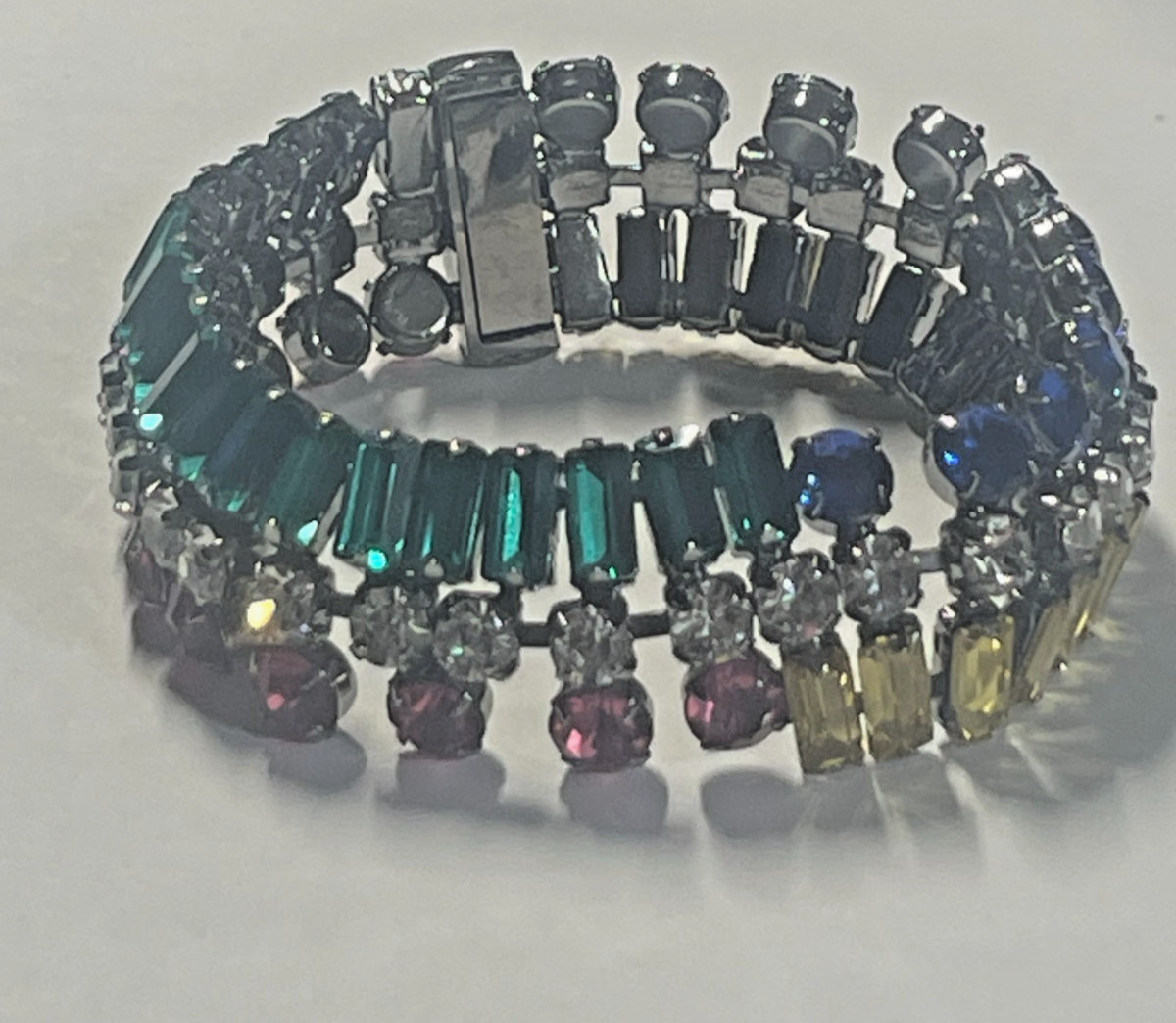Henri Bendel Duchess Statement Bracelet Jewel Tone Crystals Hematite Rare