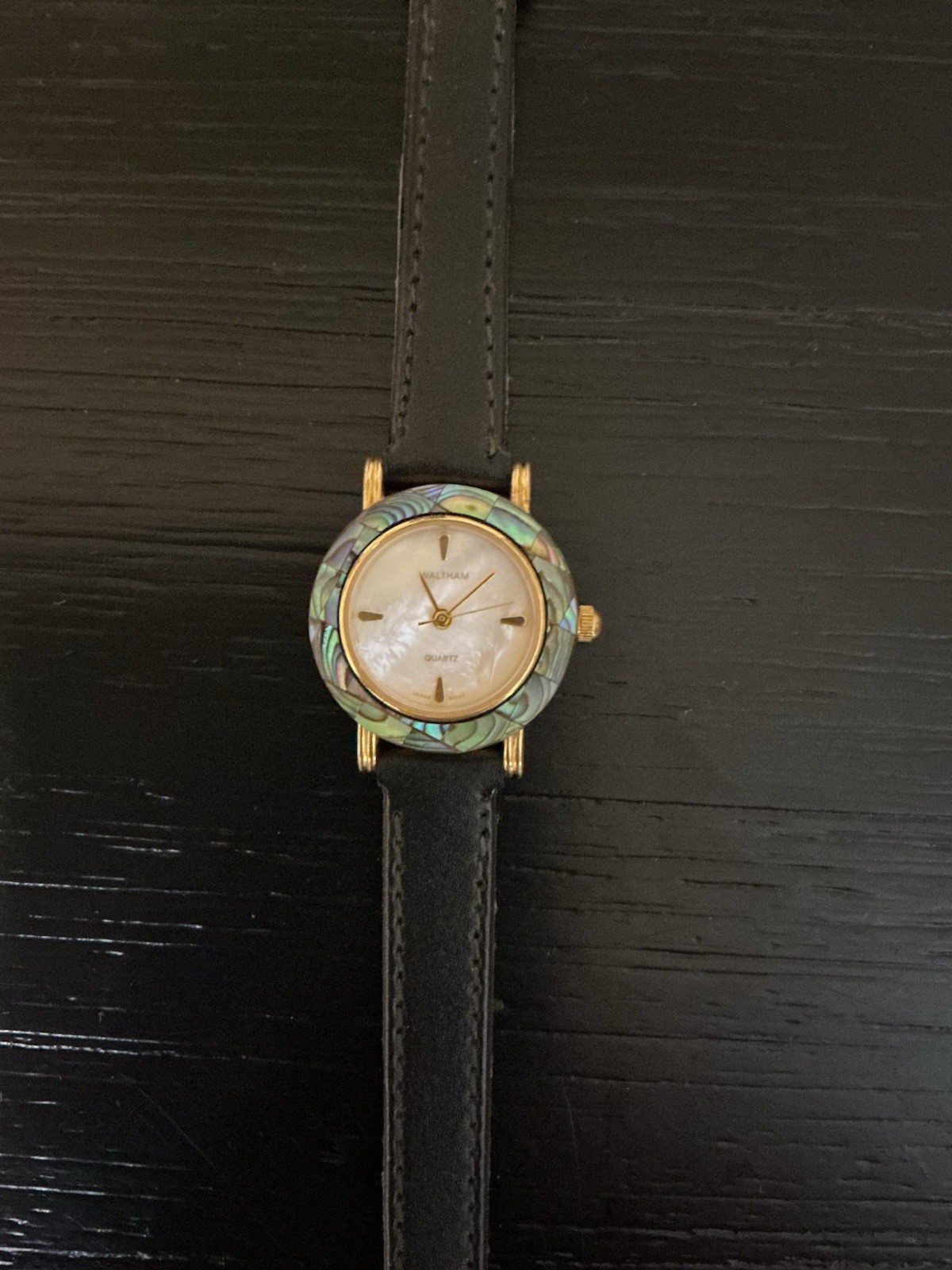 Vintage Women’s Waltham Quartz Gold Tone MOP Dial New Battery New Band Works
